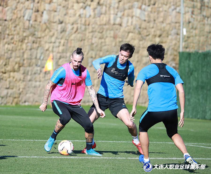  勒沃库森青春风暴崛起，U23小将包办进球  