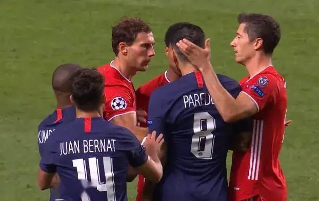  马赛德比战火药味十足，双方球员险冲突  