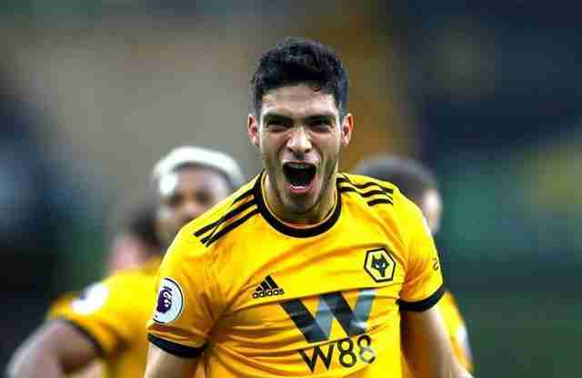  斯特拉斯堡铁卫转会英超，转会费破纪录  